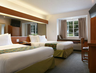 Hotel Microtel & By Wyndham 2*