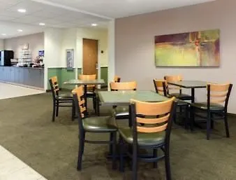Microtel Inn & Suites By Wyndham Springfield 